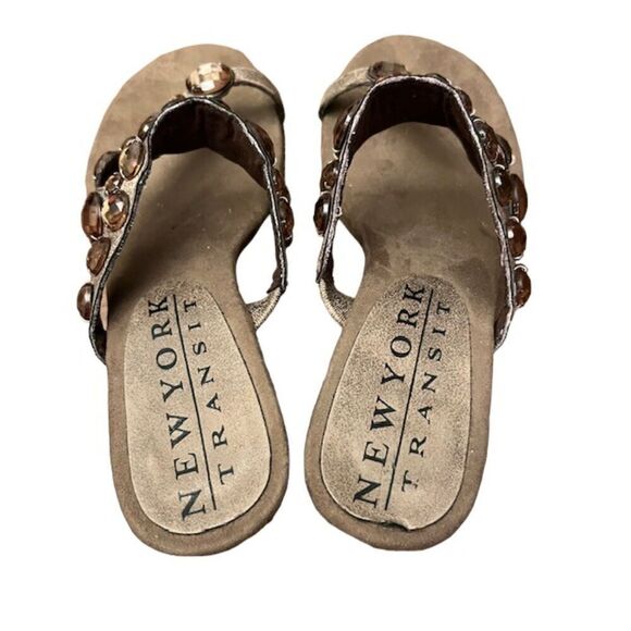 New York Transit Jeweled Wedge Sandals Bronze Slip On Toe Strap Size 7 - Picture 7 of 11